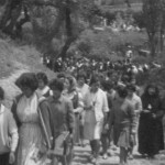 CON I SANTI NELLE PROCESSIONI NON SI FANNO INCHINI